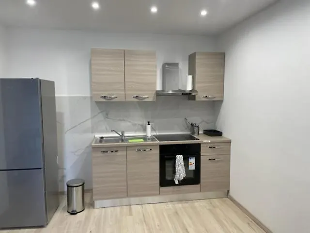 Villa Milano Apt. N. 2 0*, Milan